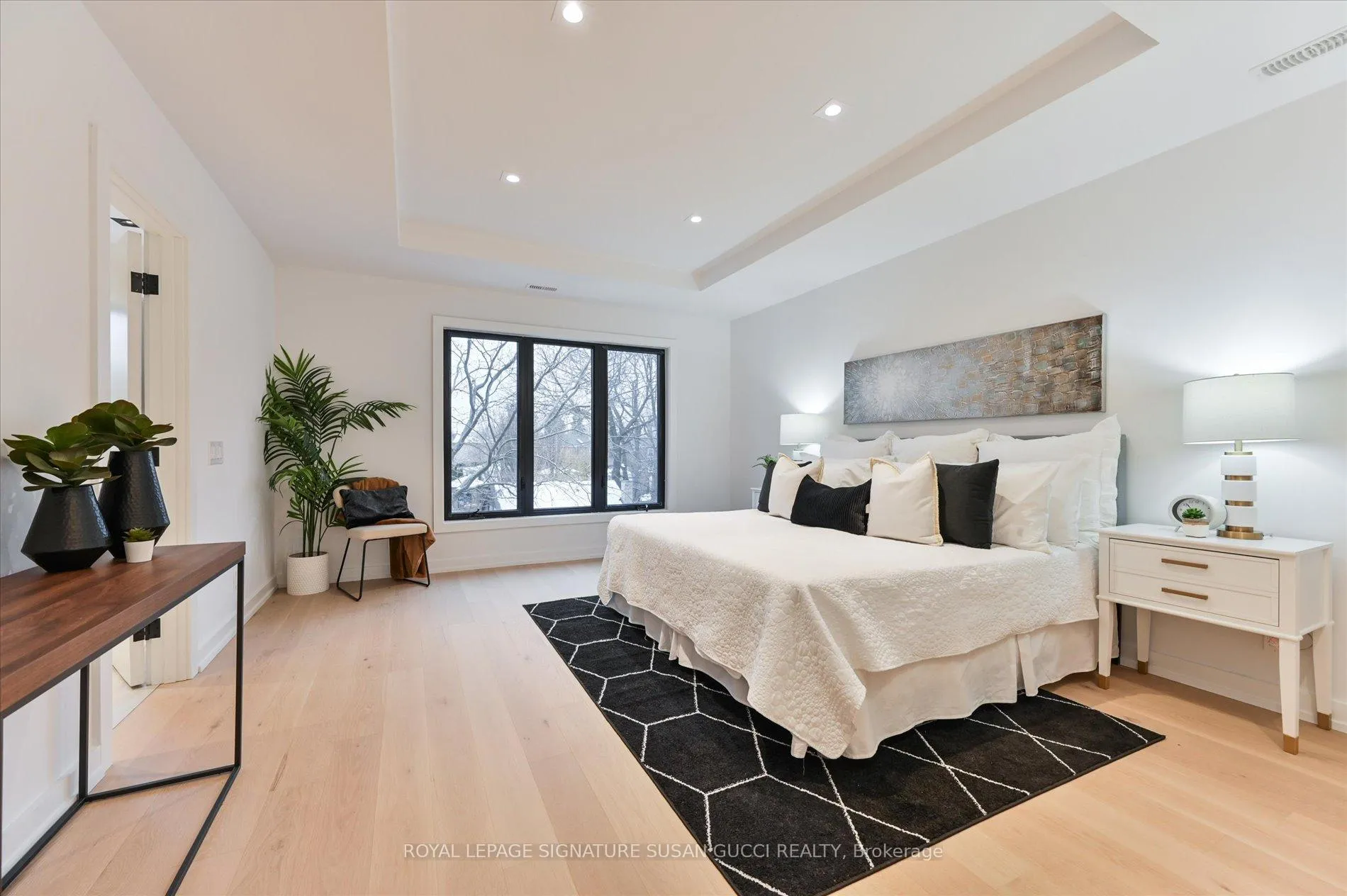 Photo 19 of 44 Doris Drive, Toronto, O'Connor-Parkview — HOMEH