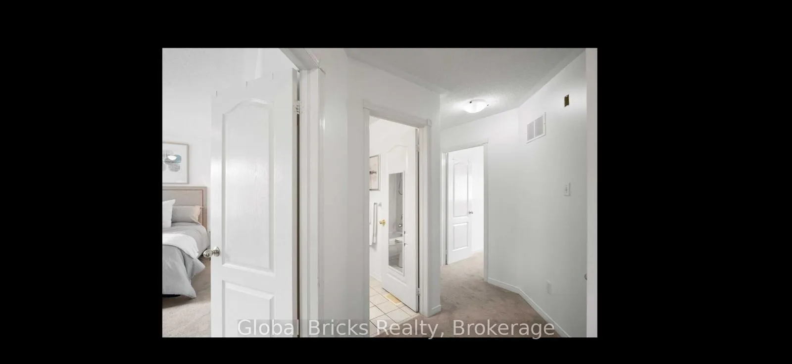 Photo 9 of 83 Monaco Court, Brampton, Fletcher's Meadow — HOMEH