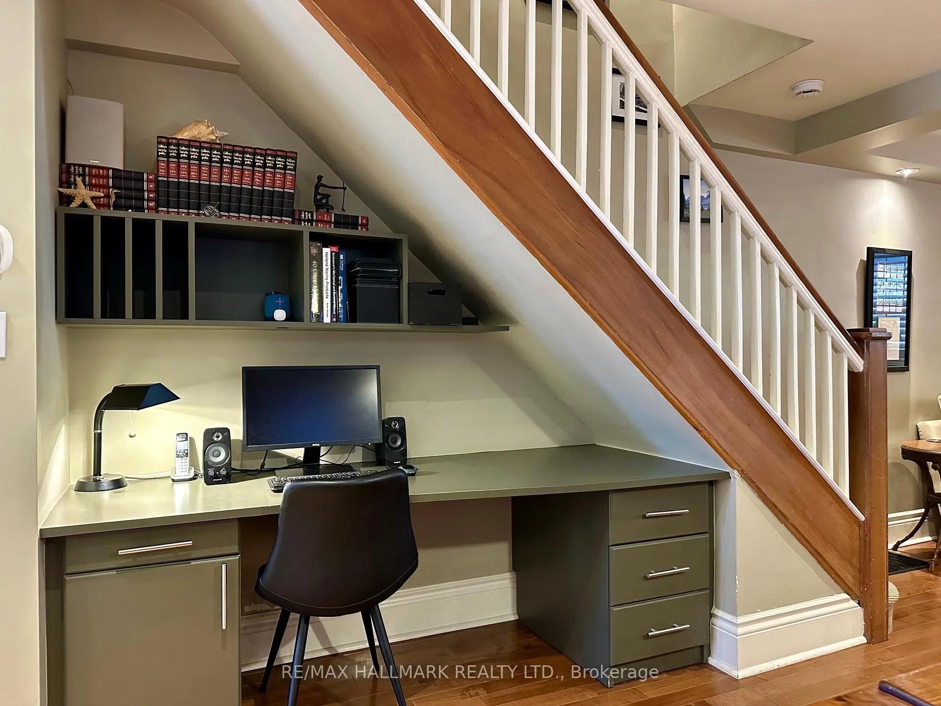 Photo 18 of 145 Castlefield Avenue, Toronto, Yonge-Eglinton — HOMEH