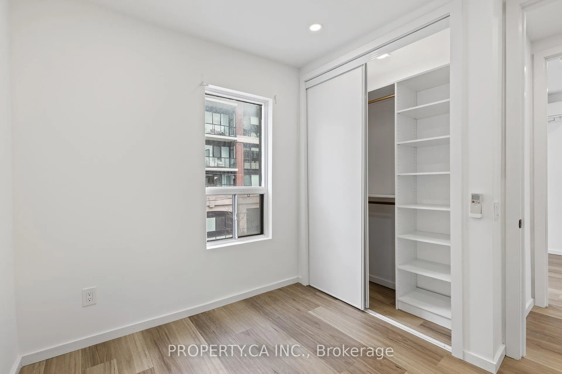 Photo 12 of Unit 304, 1989 Yonge Street E, Toronto, Mount Pleasant East — HOMEH