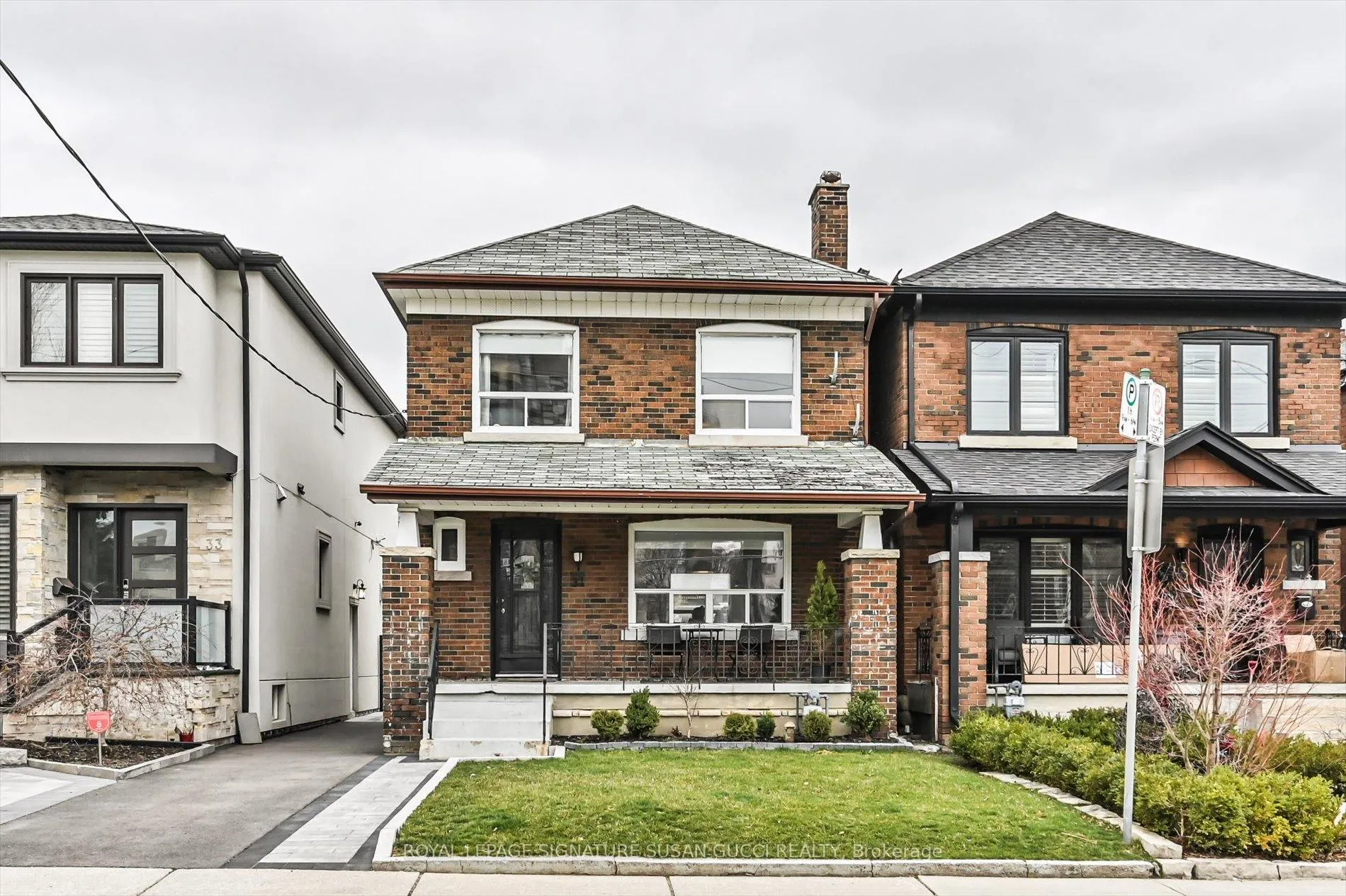 Front of 31 Lesmount Avenue