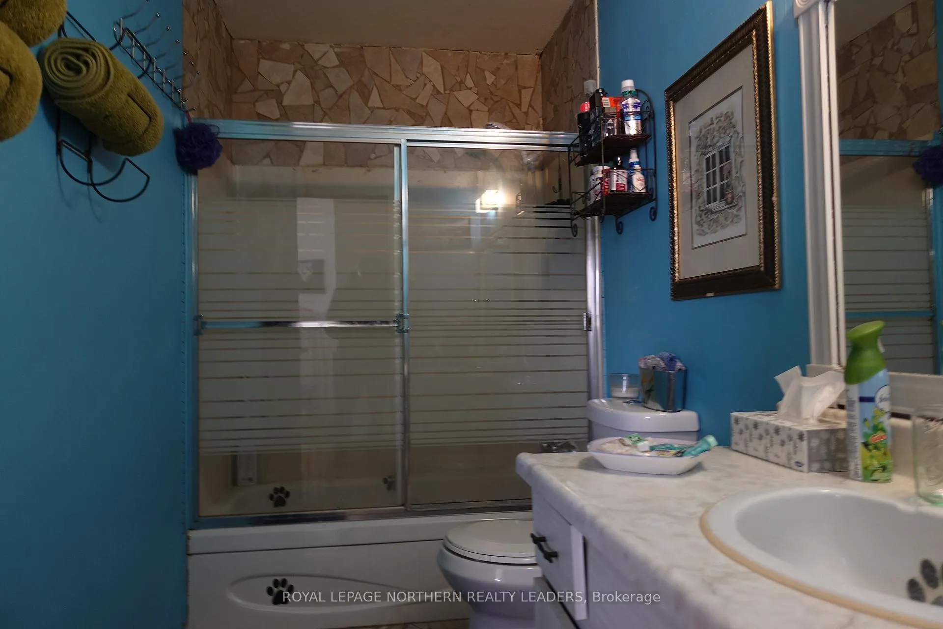 Photo 18 of 26 Lioncrest Lane, Timmins, TM - Outside East — HOMEH