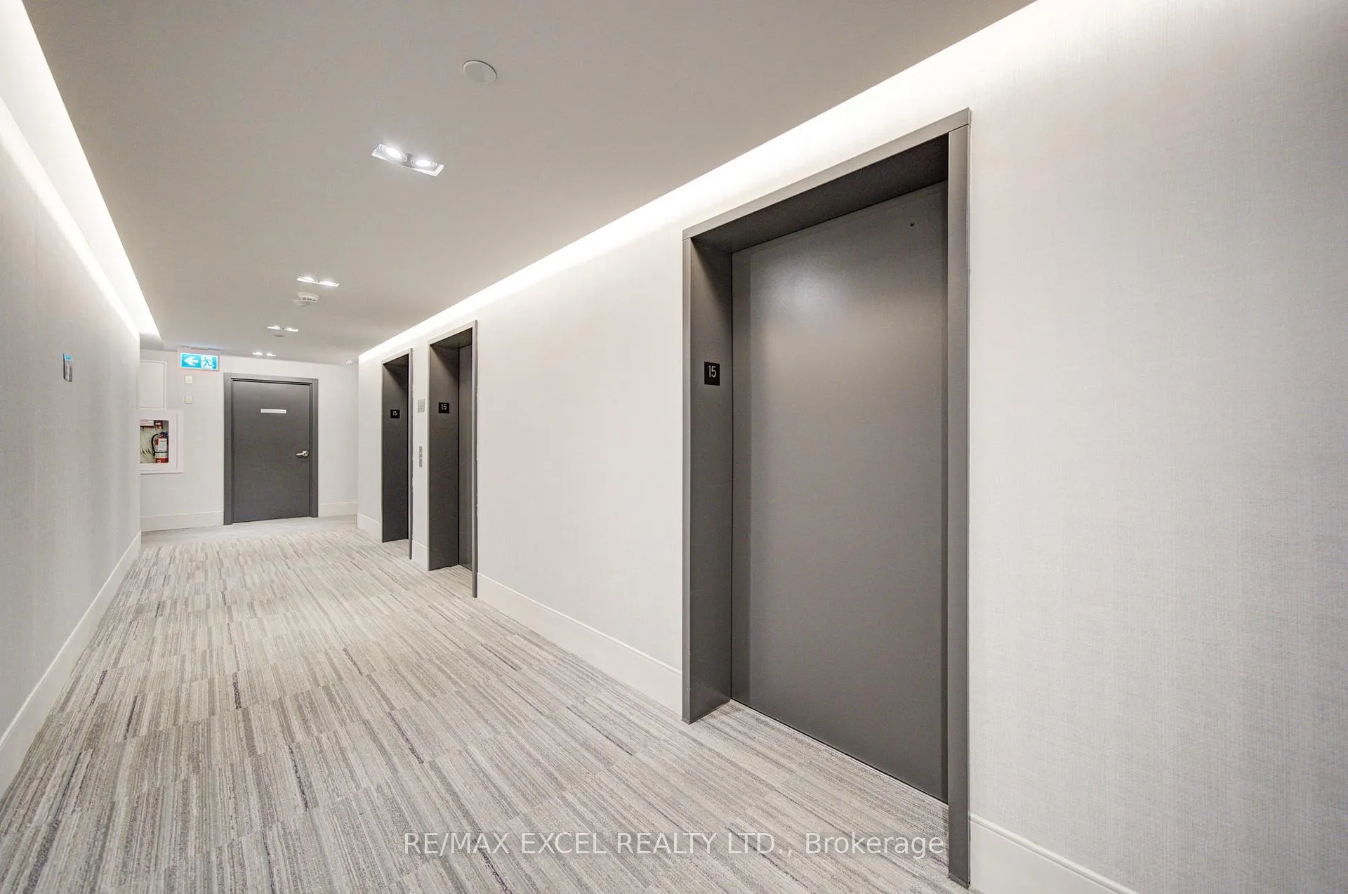 Photo 6 of Unit 1509, 38 Water Walk Drive, Markham, Unionville — HOMEH