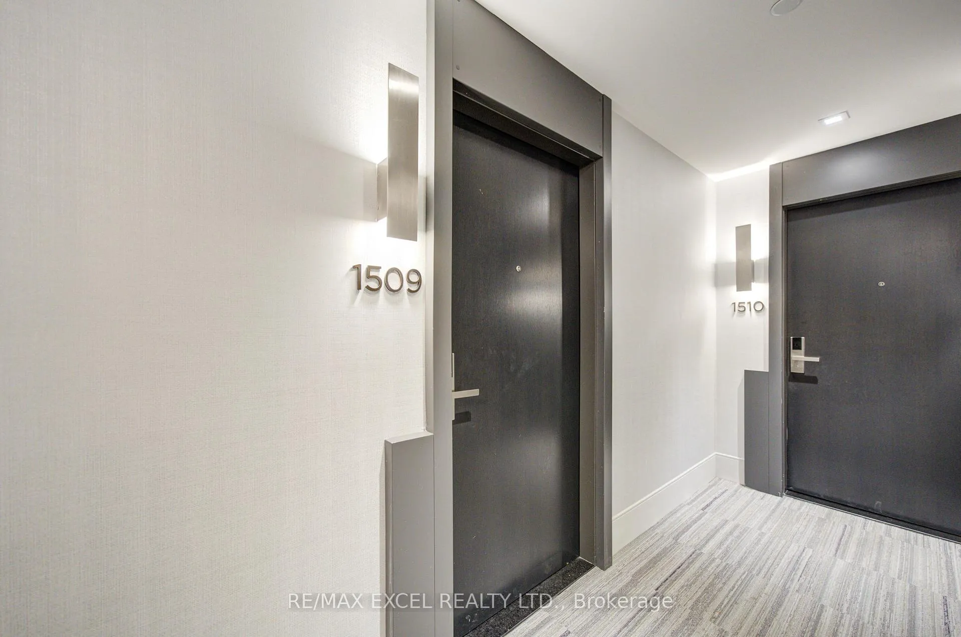 Photo 7 of Unit 1509, 38 Water Walk Drive, Markham, Unionville — HOMEH