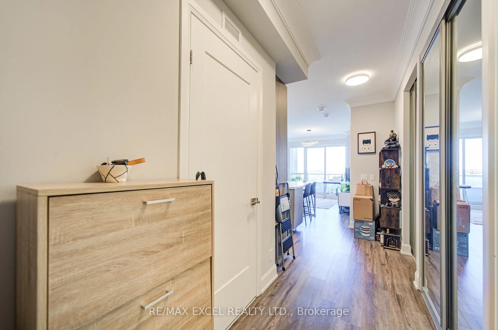 Photo 9 of Unit 1509, 38 Water Walk Drive, Markham, Unionville — HOMEH