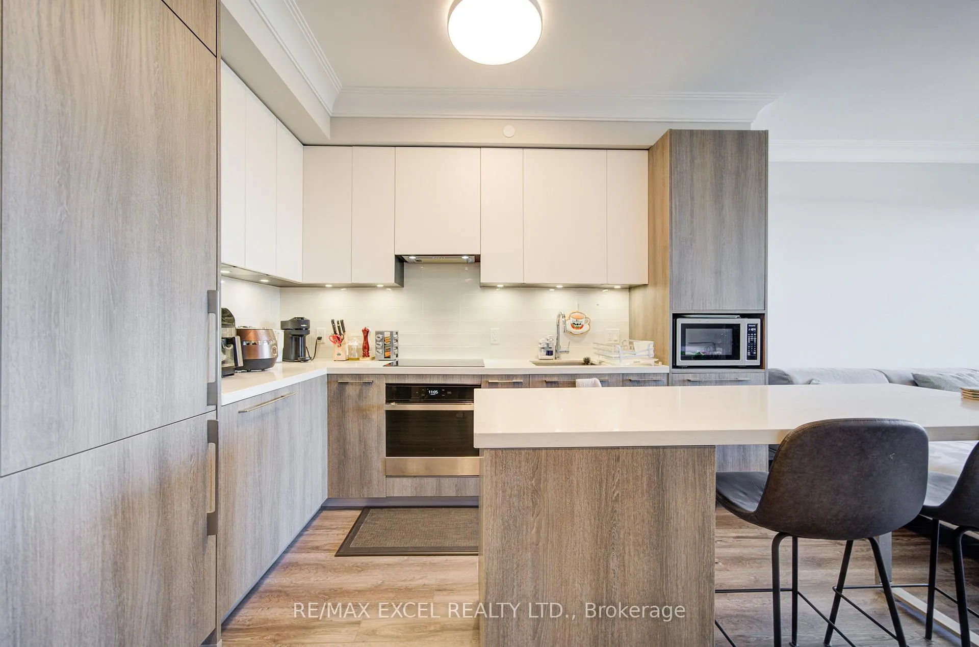 Photo 11 of Unit 1509, 38 Water Walk Drive, Markham, Unionville — HOMEH