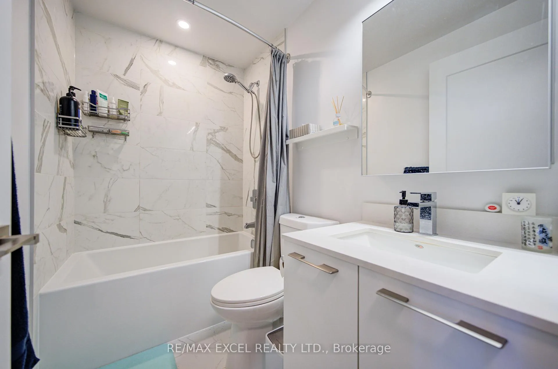 Photo 27 of Unit 1509, 38 Water Walk Drive, Markham, Unionville — HOMEH