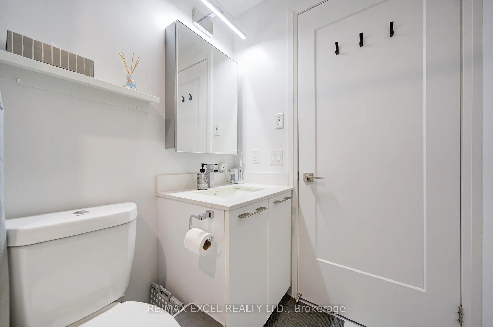 Photo 28 of Unit 1509, 38 Water Walk Drive, Markham, Unionville — HOMEH