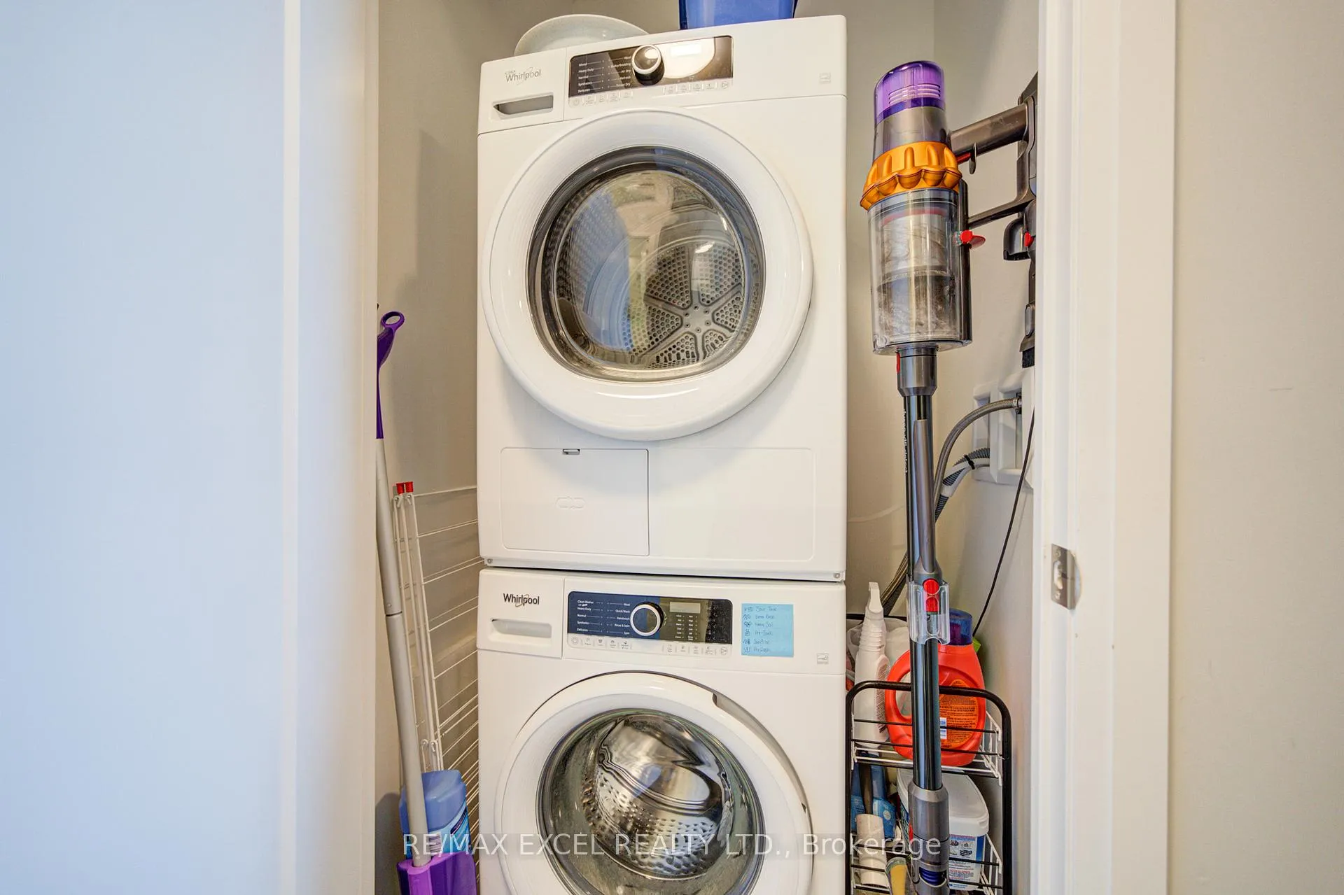 Photo 29 of Unit 1509, 38 Water Walk Drive, Markham, Unionville — HOMEH