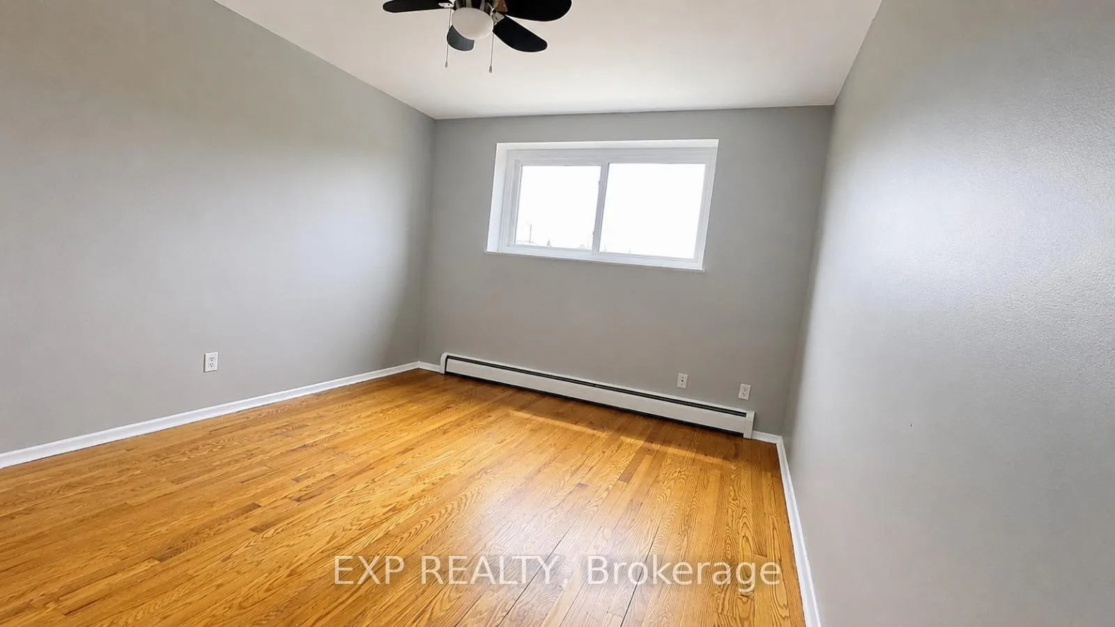 Photo 7 of Unit 9, 12 Westmount Road, Kitchener — HOMEH