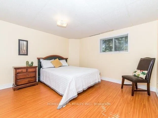 Photo 5 of Unit Basement, 22 Daines Drive, Whitby, Rolling Acres — HOMEH