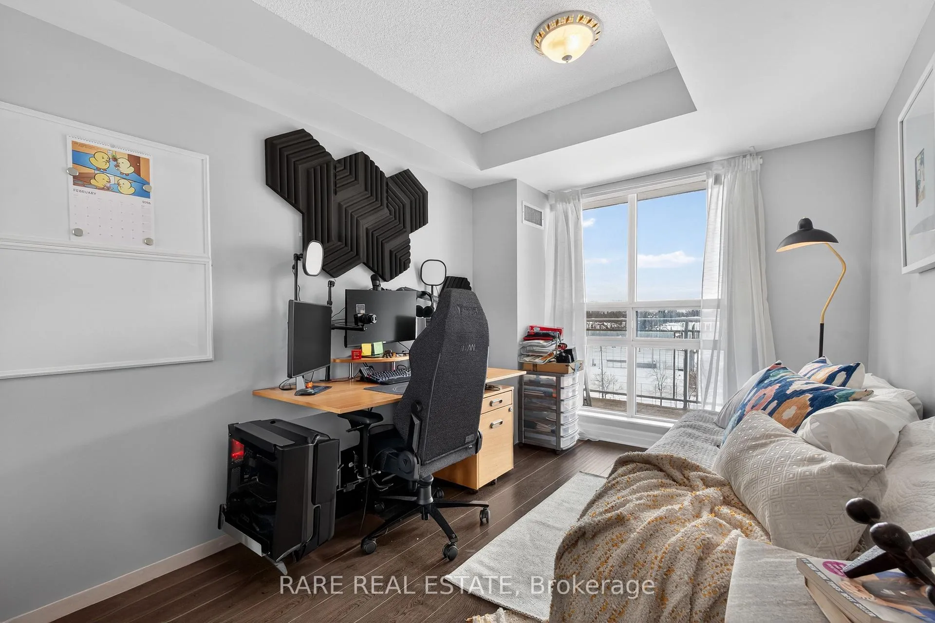 Photo 7 of Unit 702, 1801 Bayview Avenue, Toronto, Leaside — HOMEH