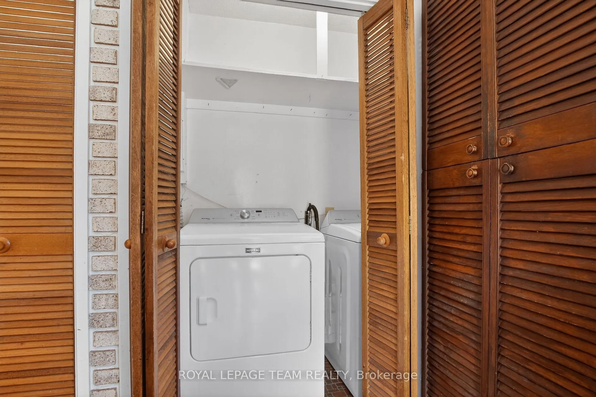 Photo 13 of 77 West Presland Road, Ottawa, Overbrook — HOMEH