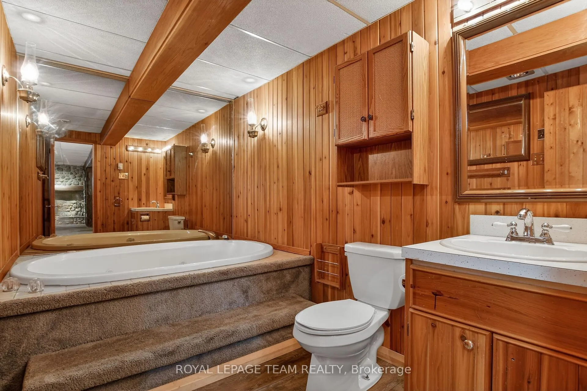 Photo 24 of 77 West Presland Road, Ottawa, Overbrook — HOMEH