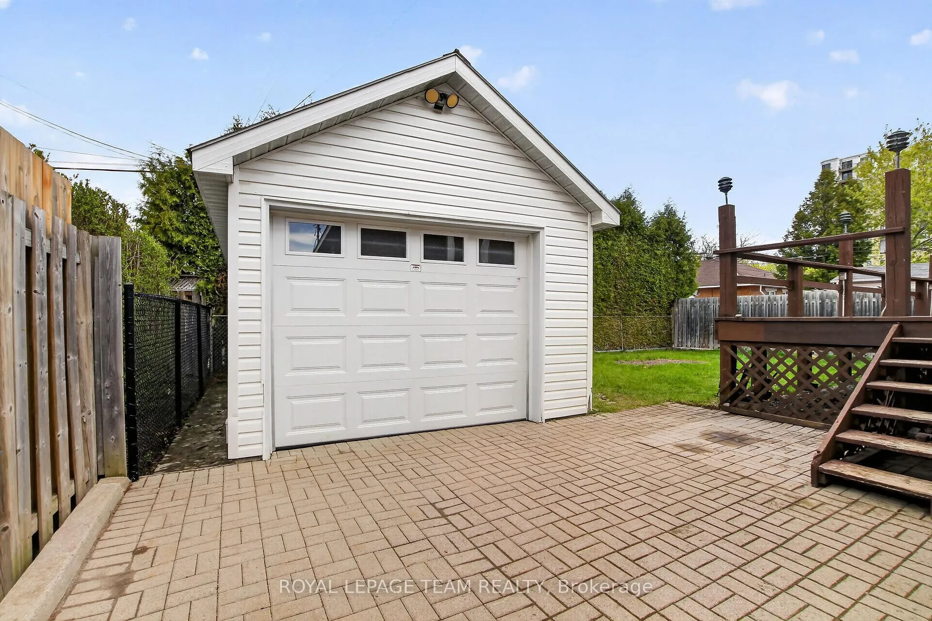 Photo 27 of 77 West Presland Road, Ottawa, Overbrook — HOMEH