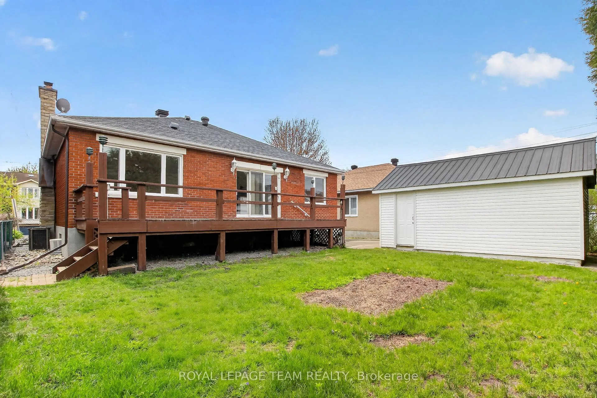 Photo 29 of 77 West Presland Road, Ottawa, Overbrook — HOMEH
