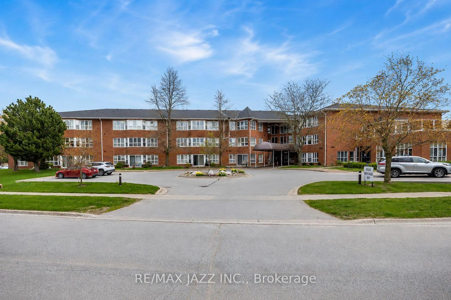 Photo 1 of Unit 106, 4 Heritage Way, Kawartha Lakes, Lindsay — HOMEH