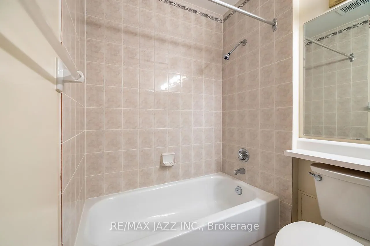 Photo 25 of Unit 106, 4 Heritage Way, Kawartha Lakes, Lindsay — HOMEH
