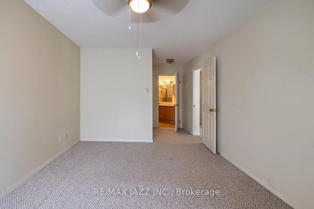 Photo 36 of Unit 106, 4 Heritage Way, Kawartha Lakes, Lindsay — HOMEH