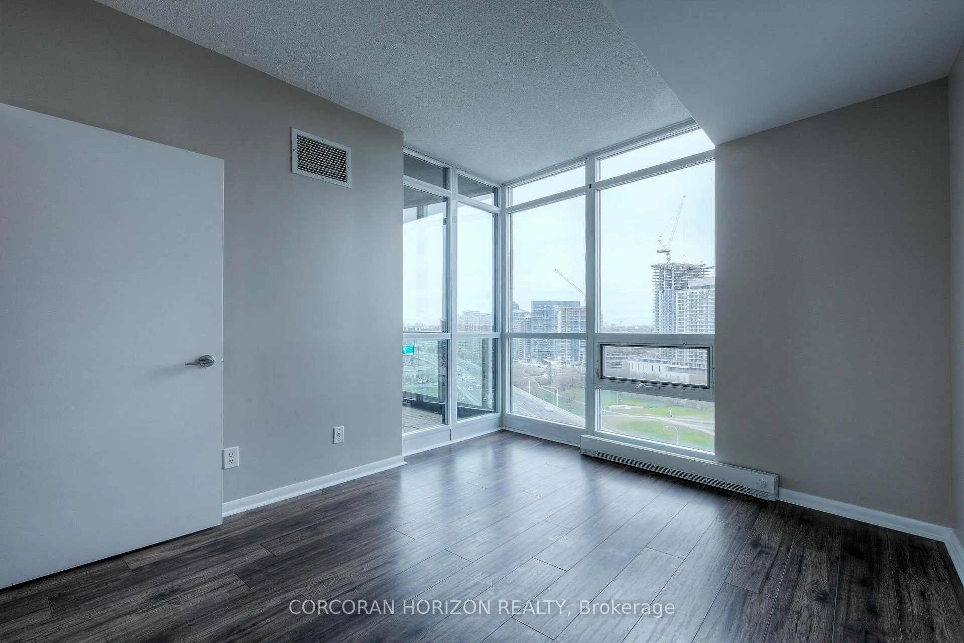 Photo 21 of Unit 2108, 231 Fort York Boulevard, Toronto, Niagara — HOMEH