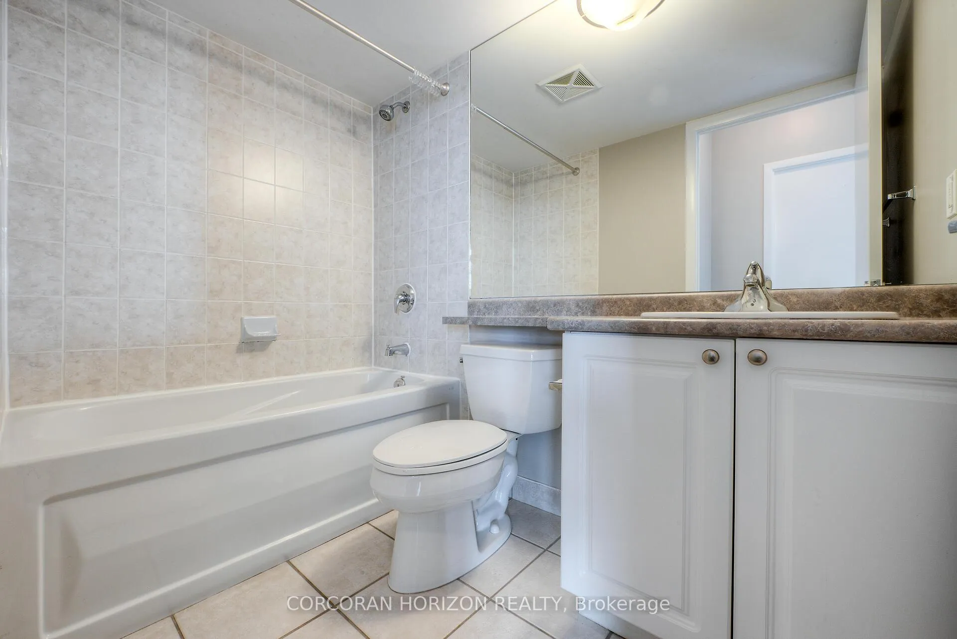 Photo 23 of Unit 2108, 231 Fort York Boulevard, Toronto, Niagara — HOMEH