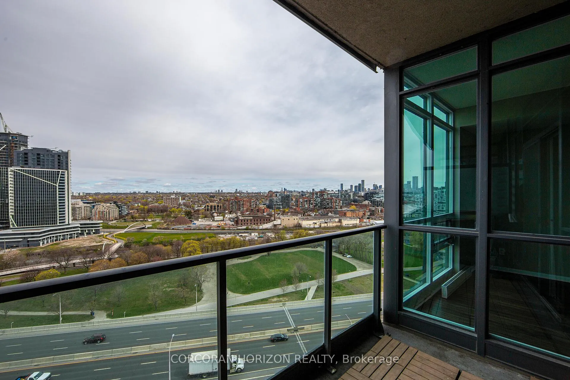 Photo 25 of Unit 2108, 231 Fort York Boulevard, Toronto, Niagara — HOMEH