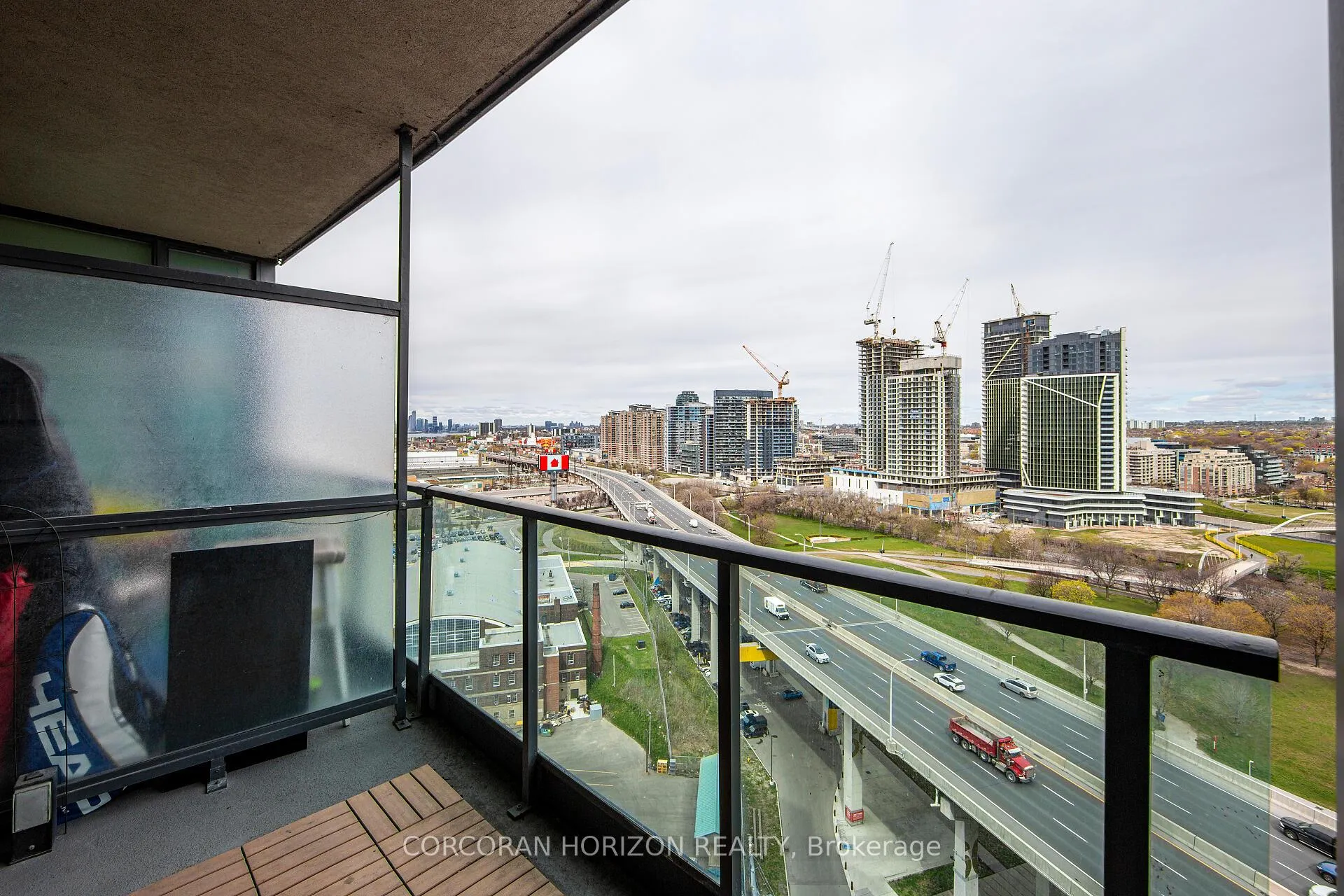 Photo 26 of Unit 2108, 231 Fort York Boulevard, Toronto, Niagara — HOMEH