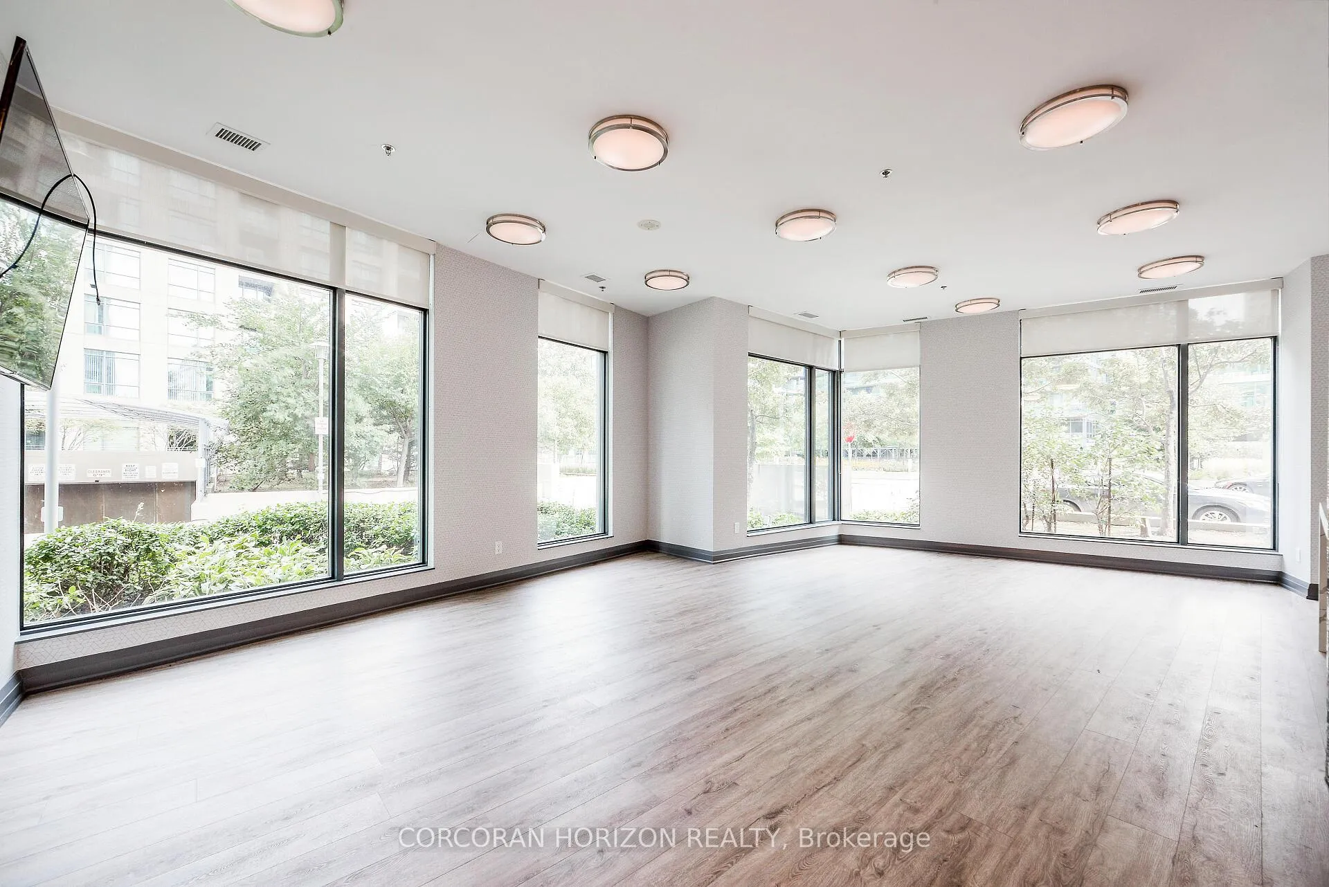 Photo 37 of Unit 2108, 231 Fort York Boulevard, Toronto, Niagara — HOMEH