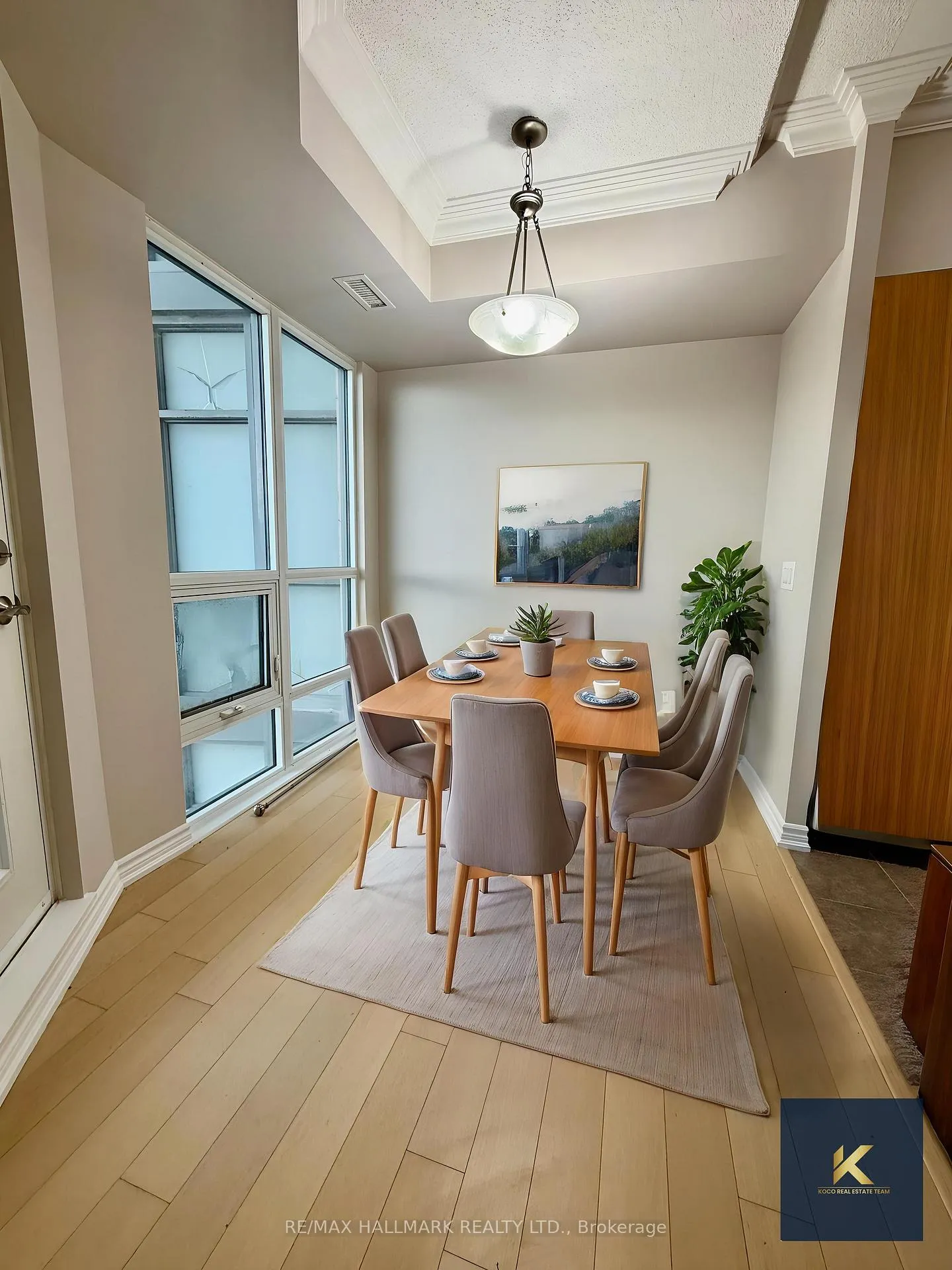 Photo 2 of Unit 909, 7730 Kipling Avenue, Vaughan, Vaughan Grove — HOMEH