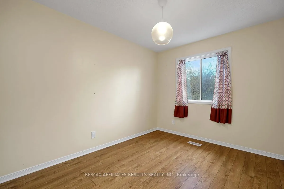 Photo 26 of 31 Ipswich Terrace, Ottawa, Kanata - Morgan's Grant/South March — HOMEH