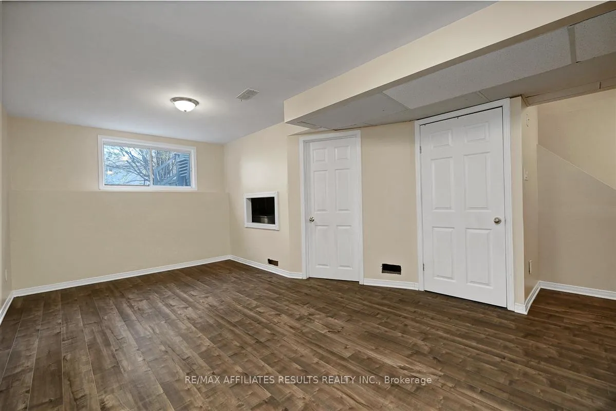Photo 32 of 31 Ipswich Terrace, Ottawa, Kanata - Morgan's Grant/South March — HOMEH