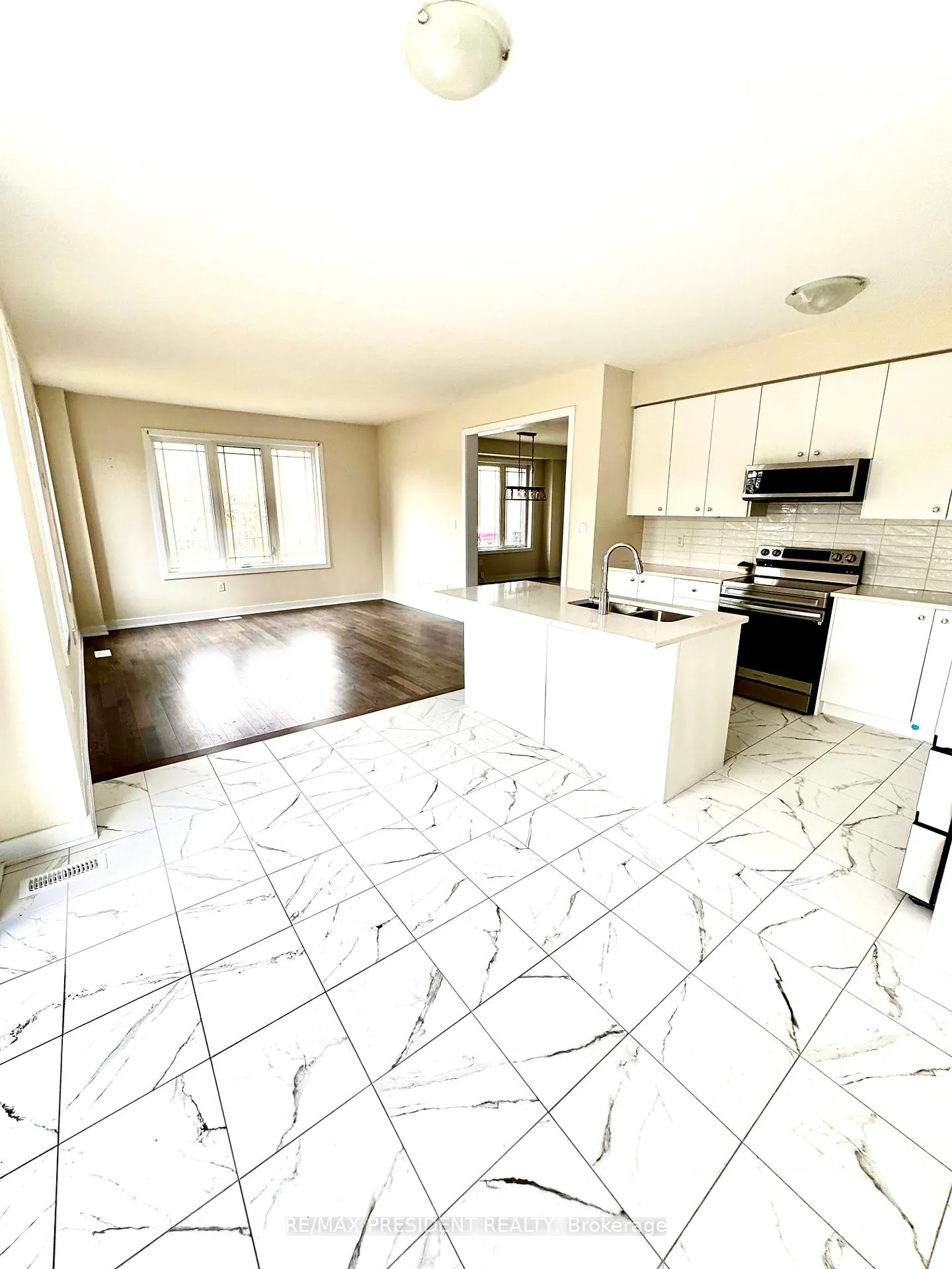 Photo 7 of 167 Stern Drive, Welland, Dain City — HOMEH