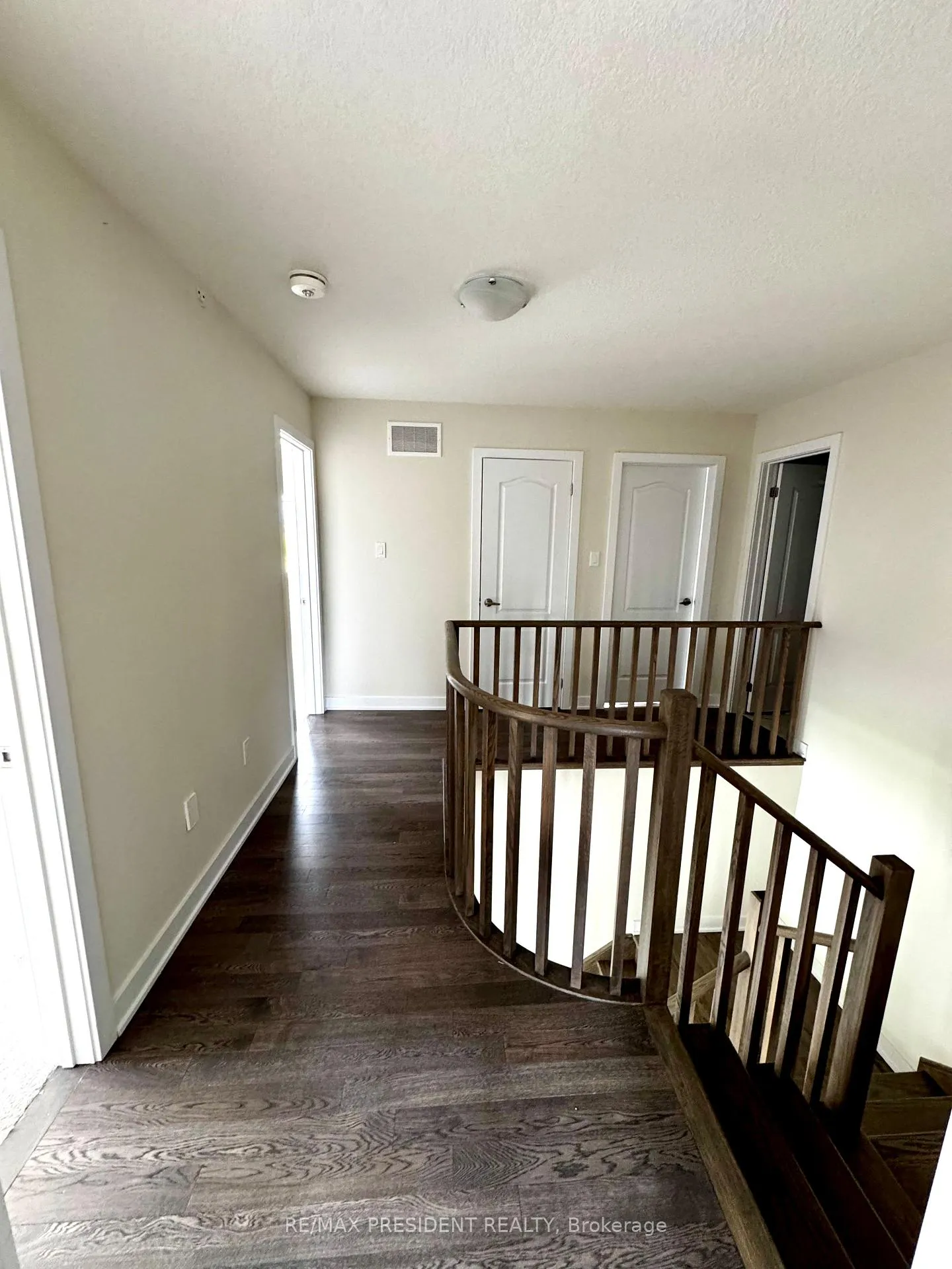 Photo 13 of 167 Stern Drive, Welland, Dain City — HOMEH