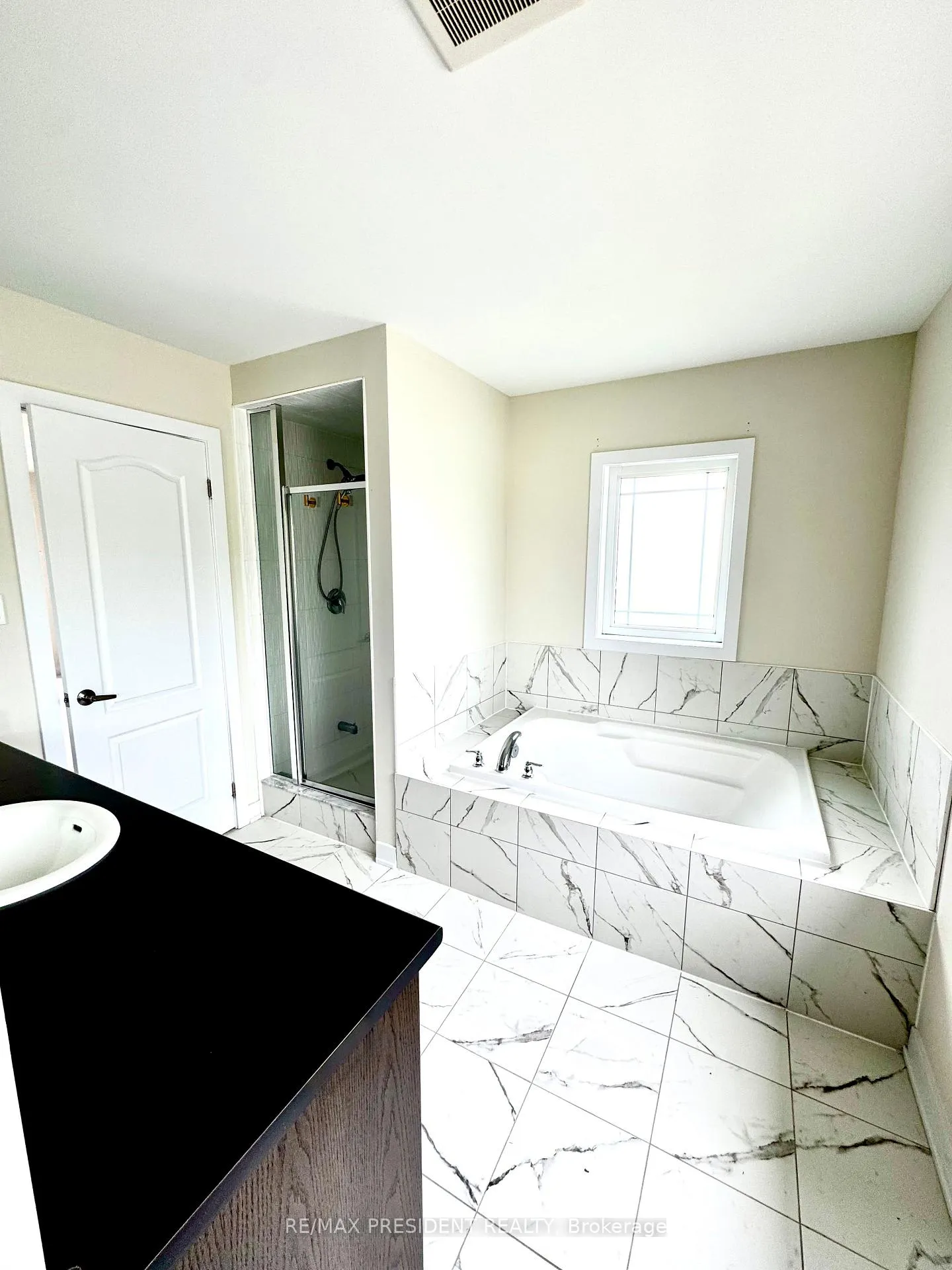 Photo 22 of 167 Stern Drive, Welland, Dain City — HOMEH