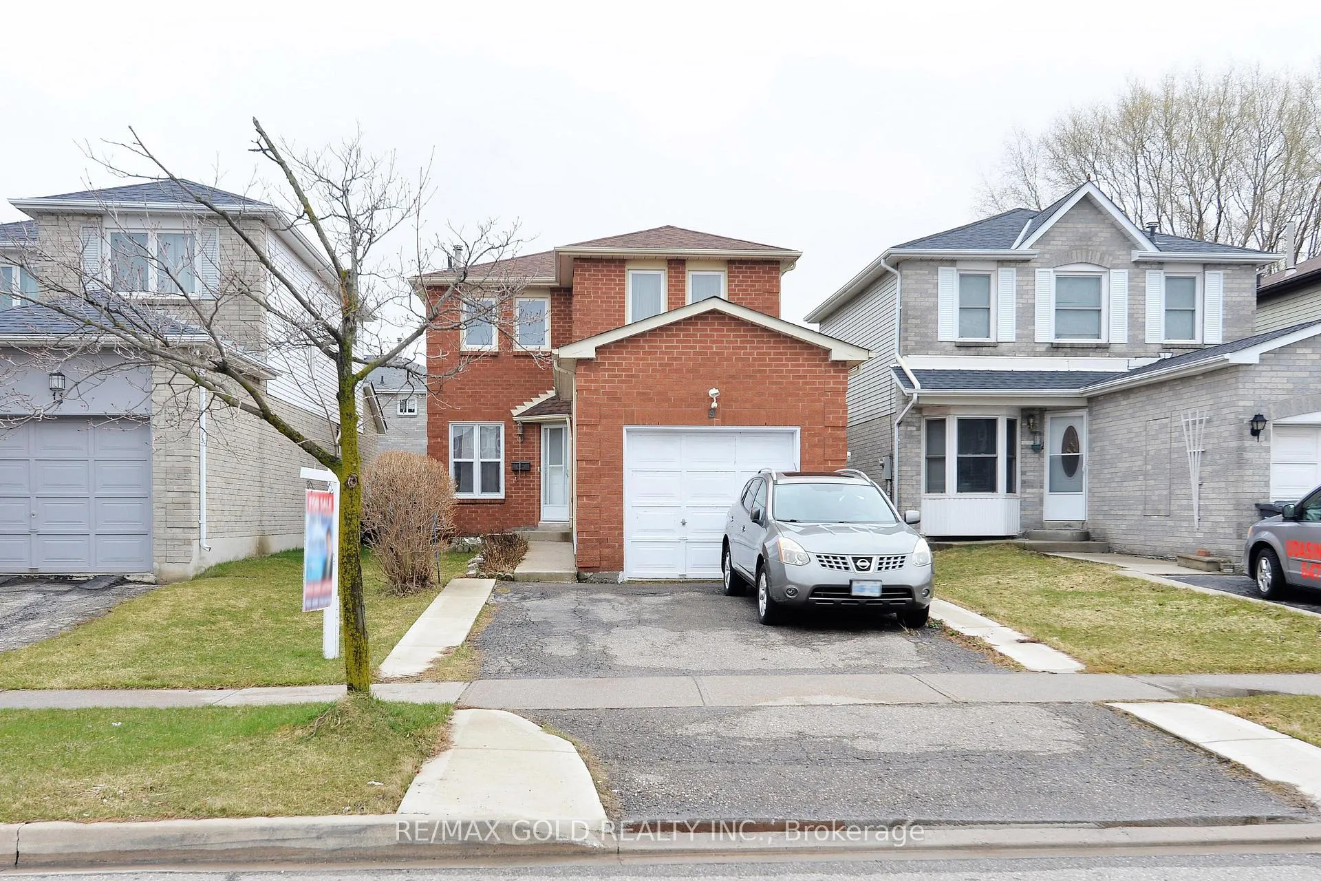 Front of Unit BSMT, 9 Ravenswood Drive