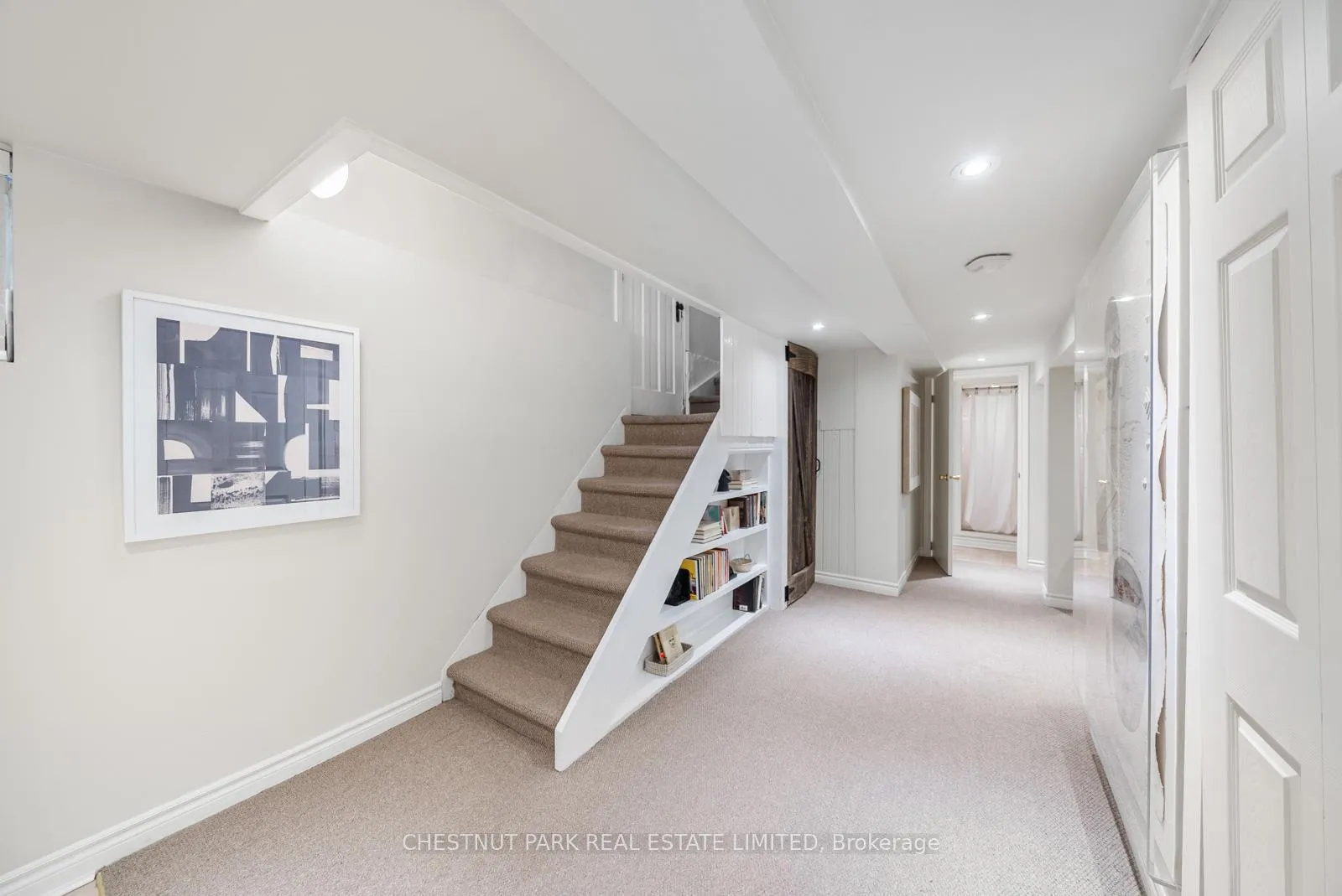Photo 32 of 17 Glen Stewart Avenue, Toronto, The Beaches — HOMEH