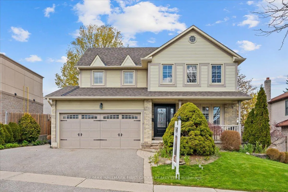 Front of 593 Prestwick Drive