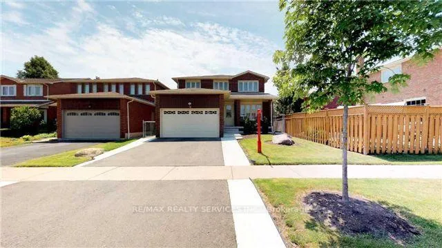 Front of 26 Sunforest Drive