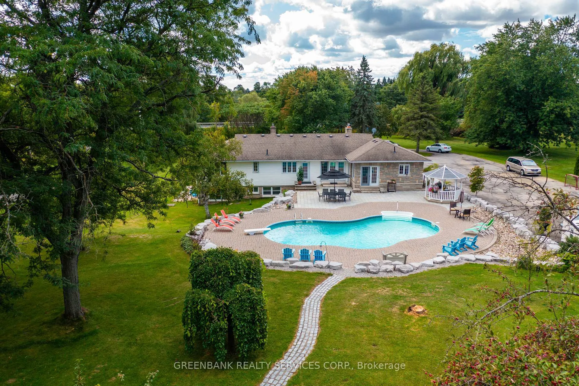 Photo 4 of 5530 King Road, King, Nobleton — HOMEH