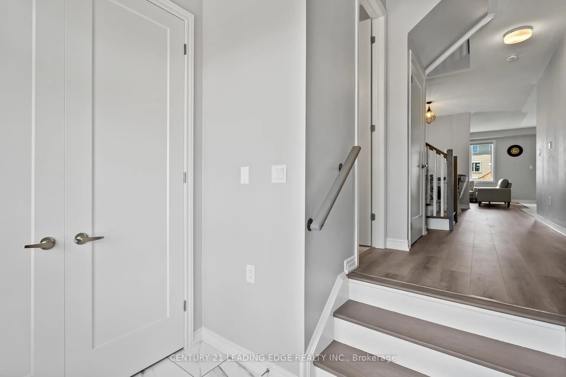 Photo 4 of 1097 Trailsview Avenue, Cobourg — HOMEH
