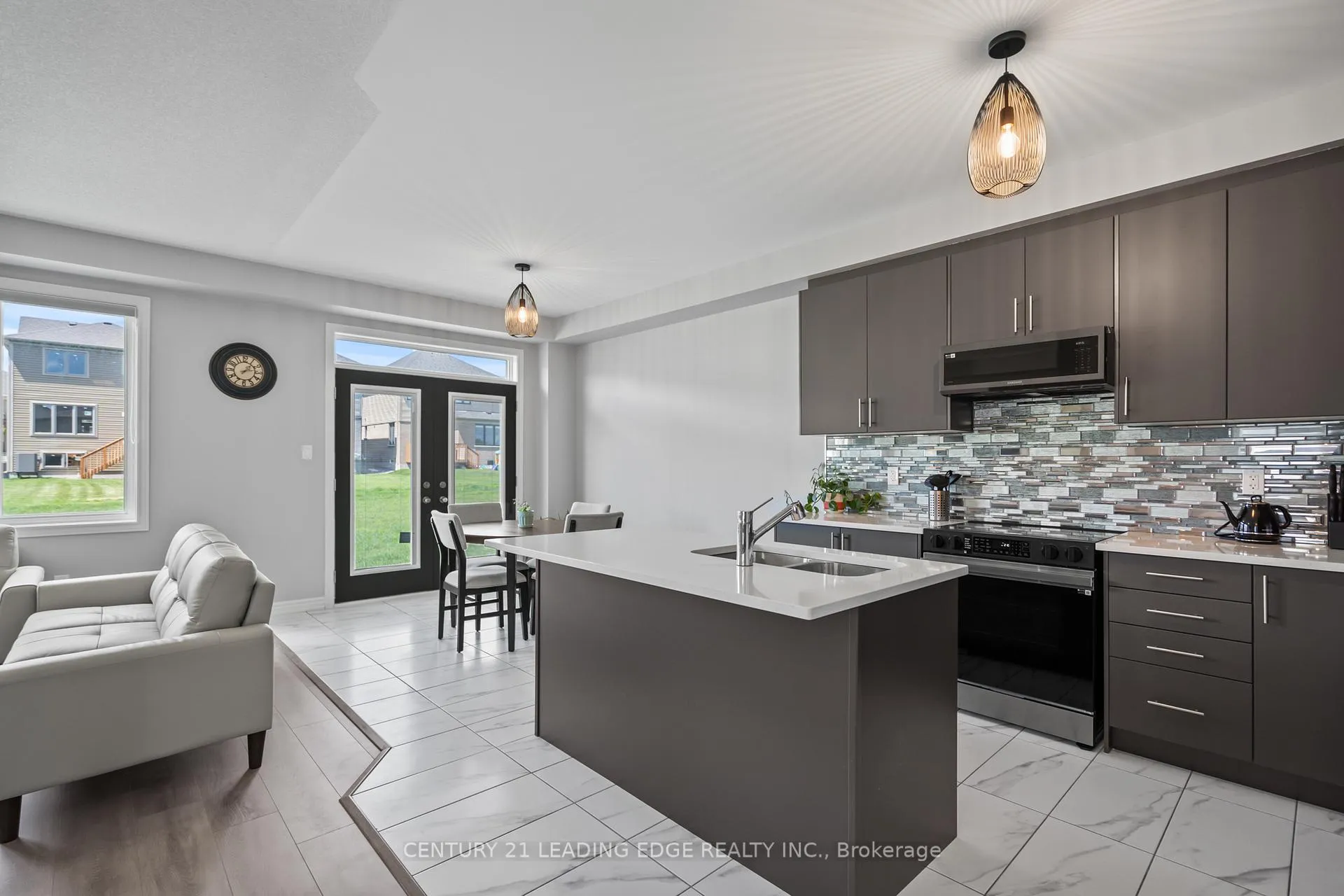 Photo 10 of 1097 Trailsview Avenue, Cobourg — HOMEH