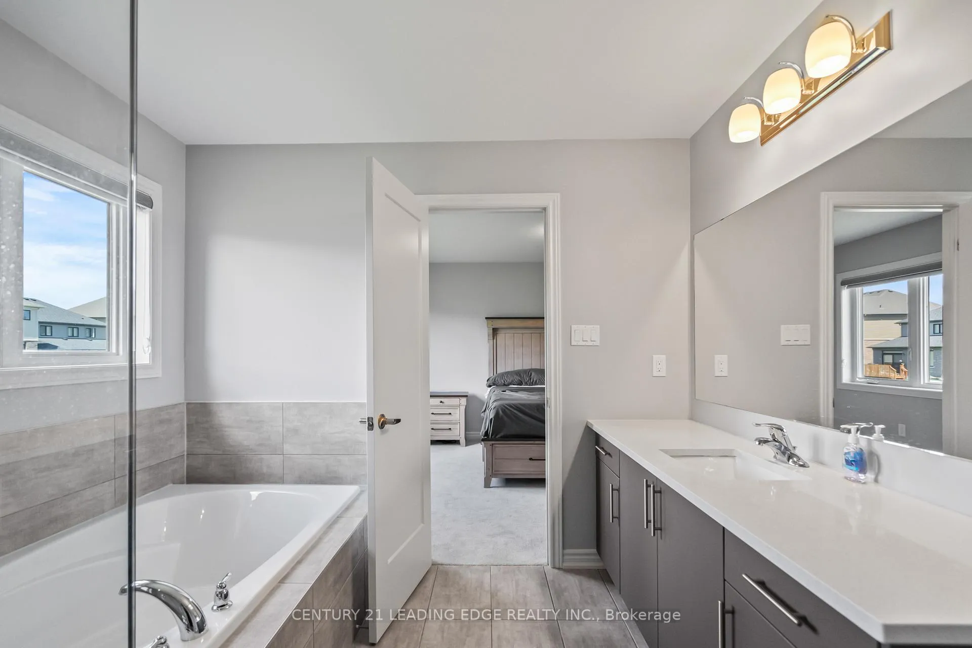 Photo 30 of 1097 Trailsview Avenue, Cobourg — HOMEH