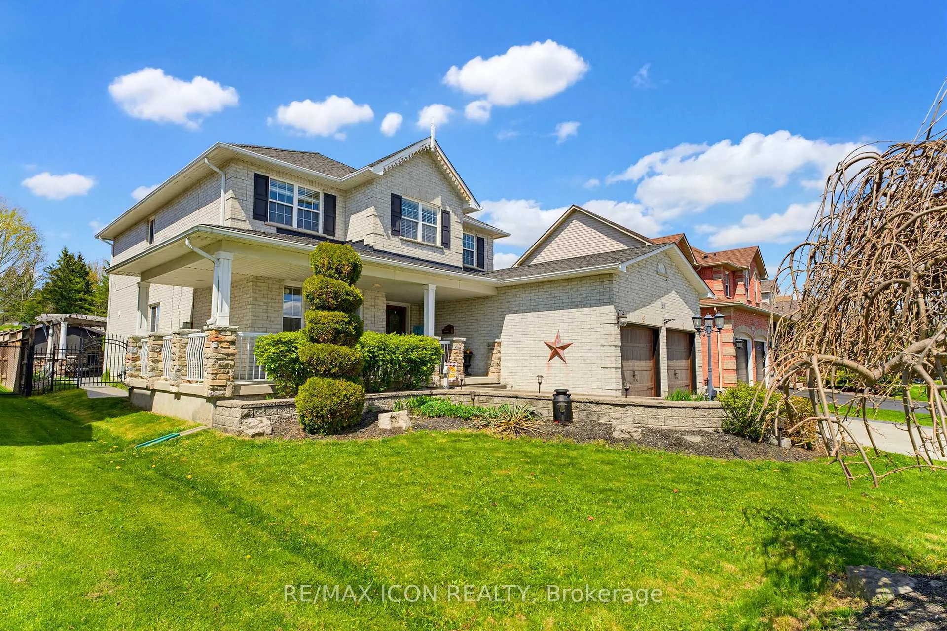 Photo 2 of 29 Watson Crescent, North Dumfries, Ayr — HOMEH