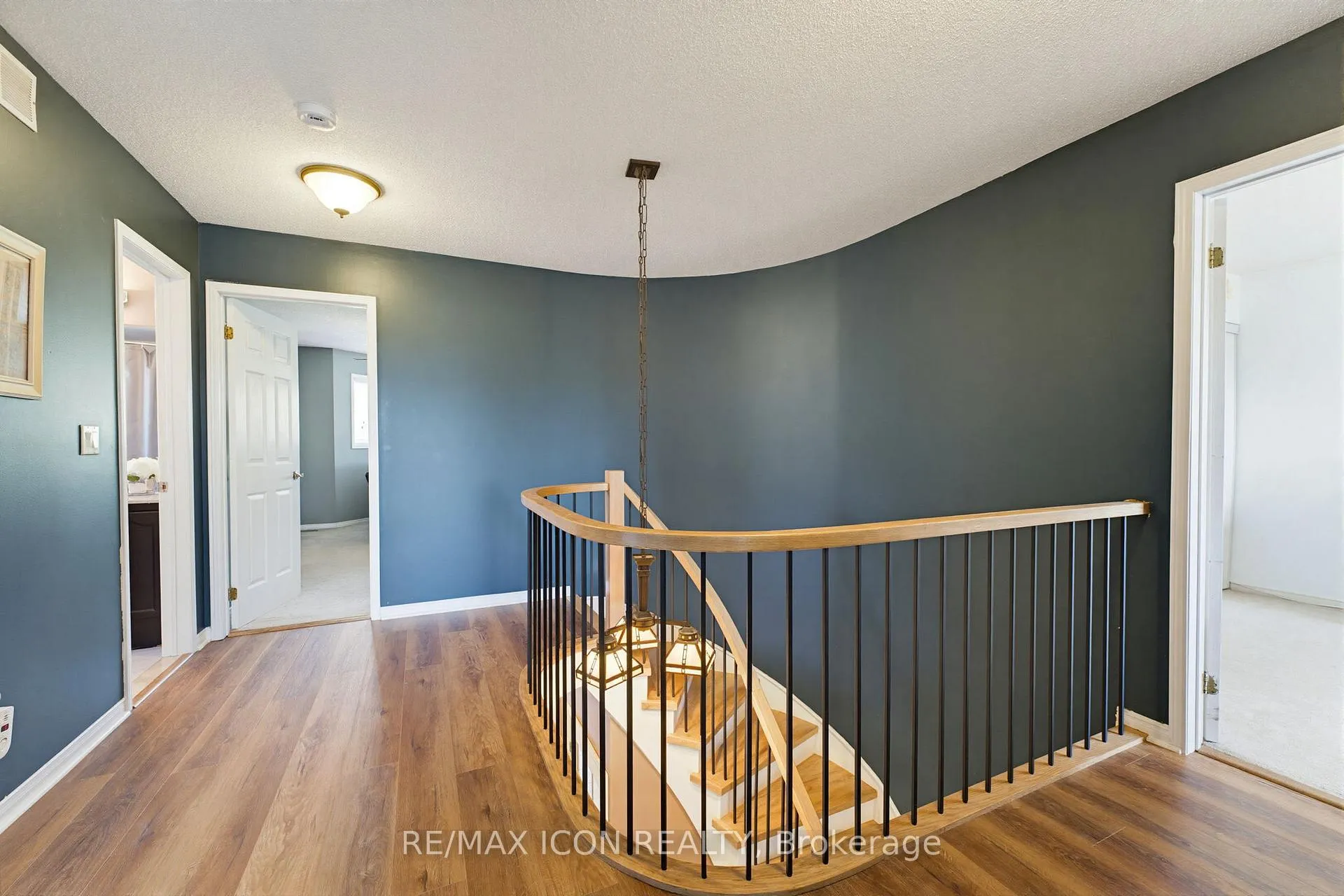 Photo 18 of 29 Watson Crescent, North Dumfries, Ayr — HOMEH
