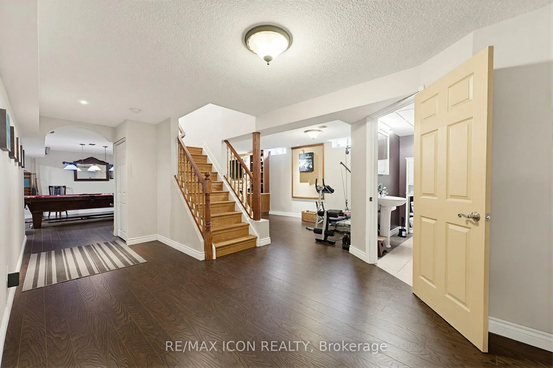 Photo 31 of 29 Watson Crescent, North Dumfries, Ayr — HOMEH