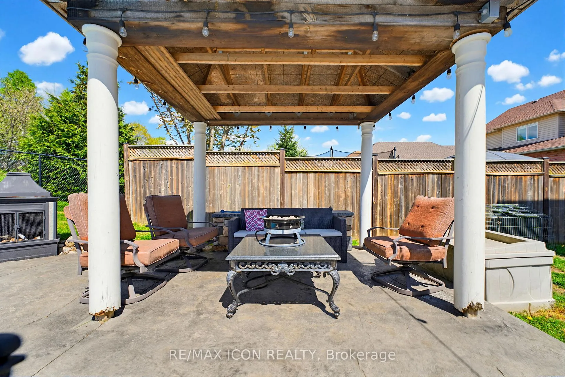 Photo 39 of 29 Watson Crescent, North Dumfries, Ayr — HOMEH