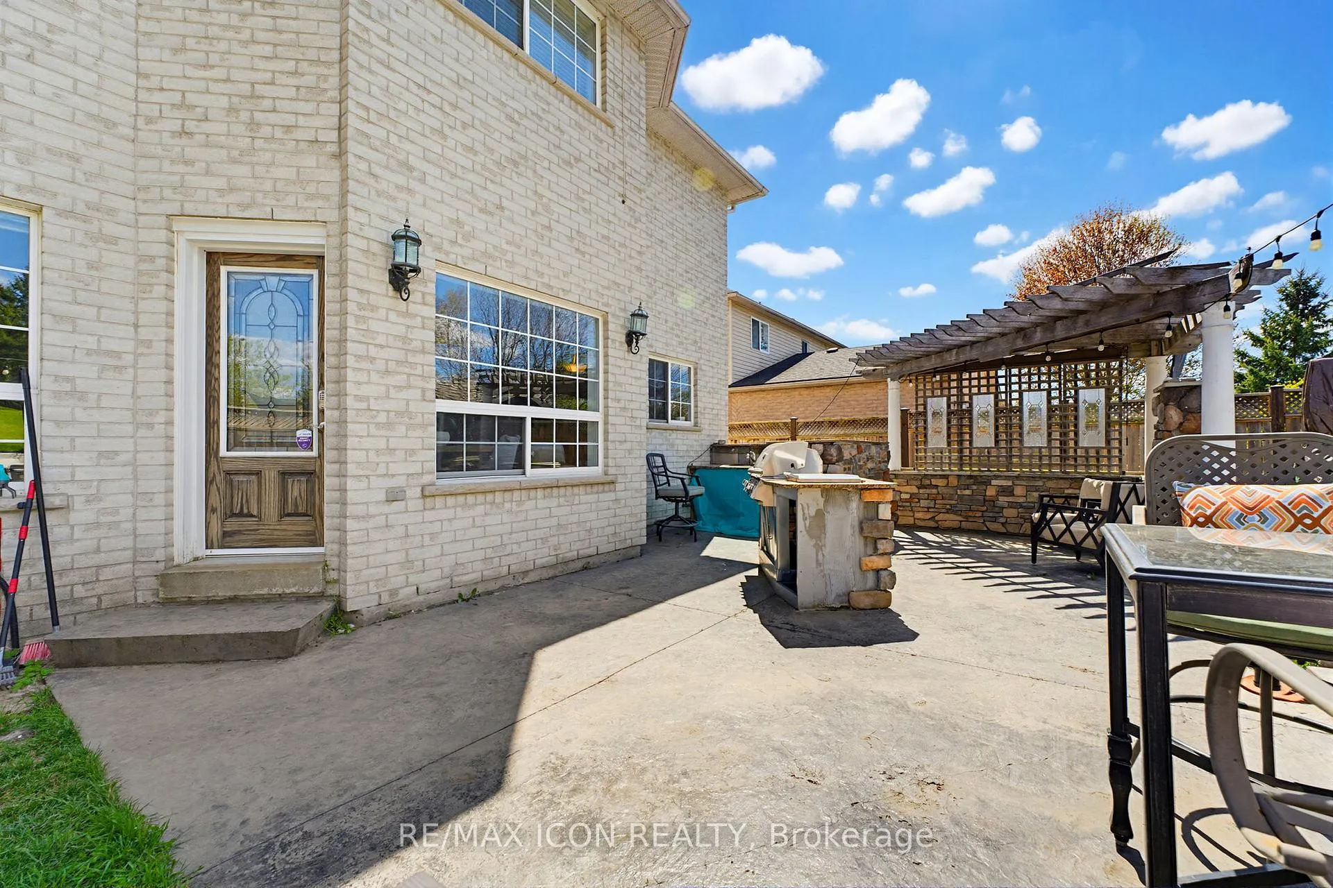 Photo 41 of 29 Watson Crescent, North Dumfries, Ayr — HOMEH