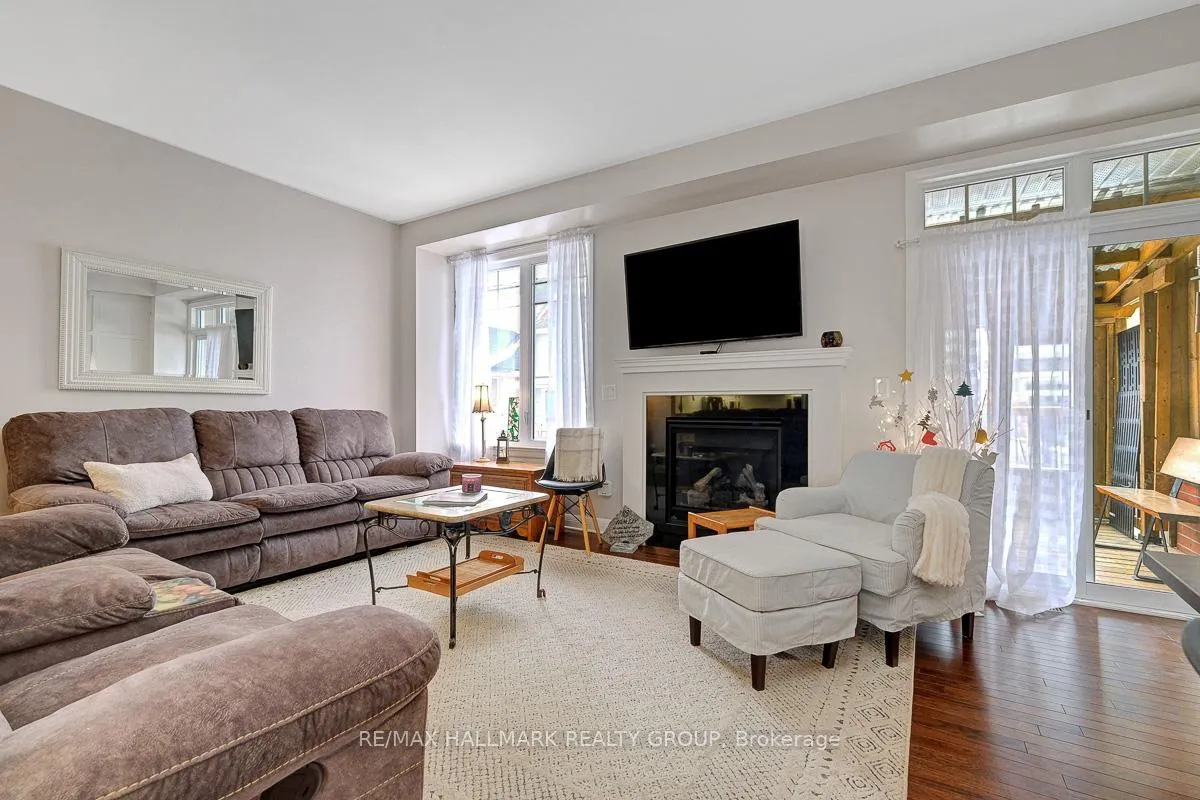 Photo 5 of 551 Kilspindie Ridge, Ottawa, Barrhaven - Half Moon Bay — HOMEH