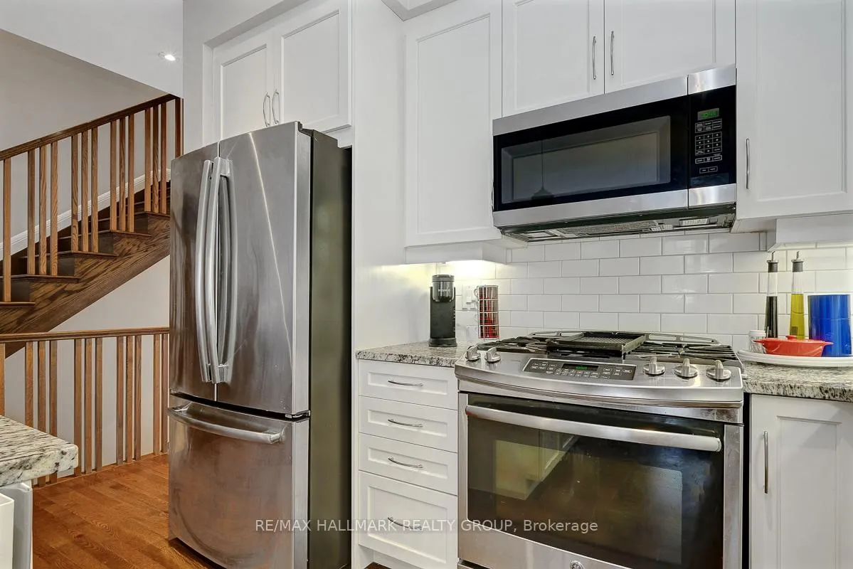 Photo 14 of 551 Kilspindie Ridge, Ottawa, Barrhaven - Half Moon Bay — HOMEH
