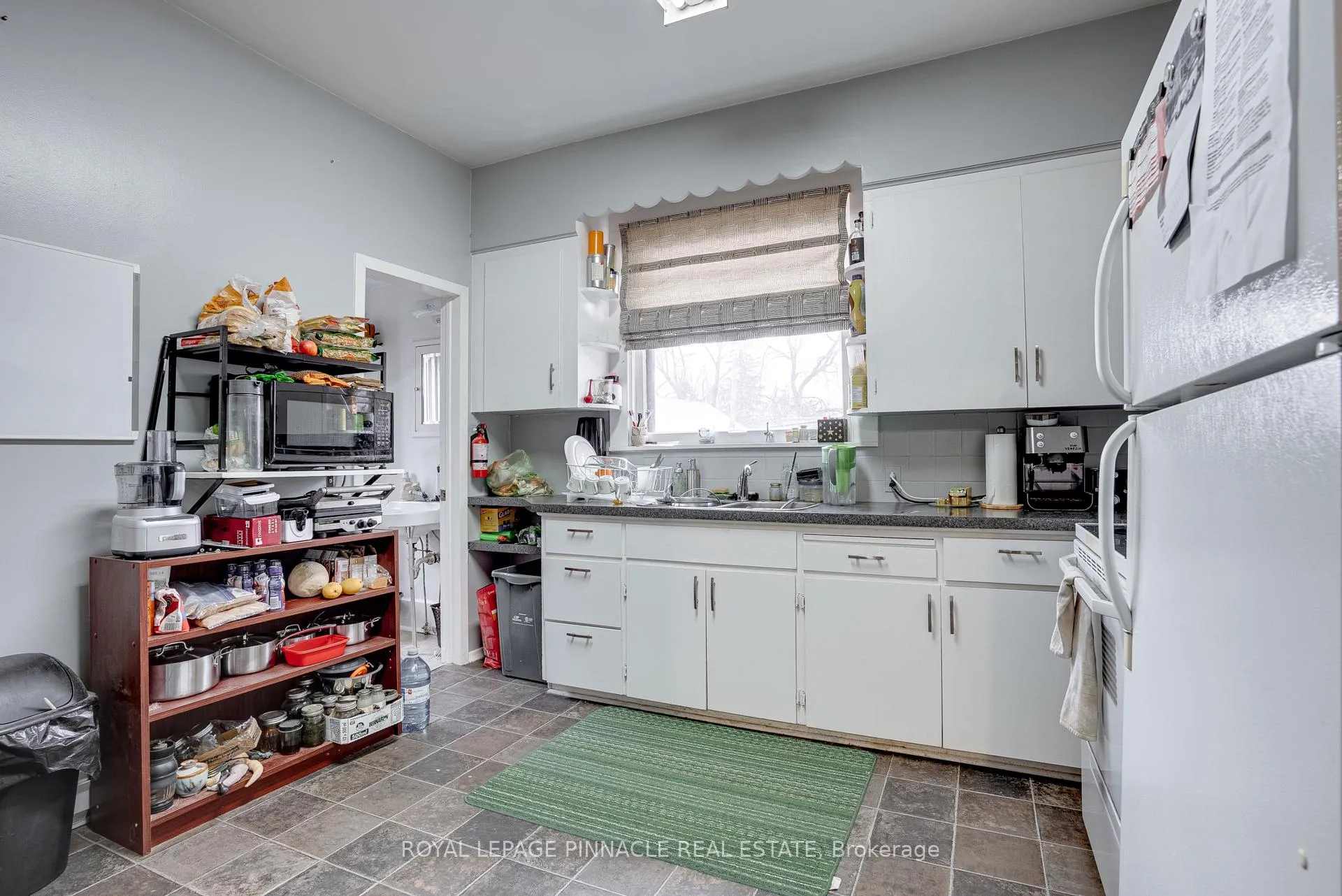 Photo 6 of 128 Geneva Street, St. Catharines, Downtown — HOMEH